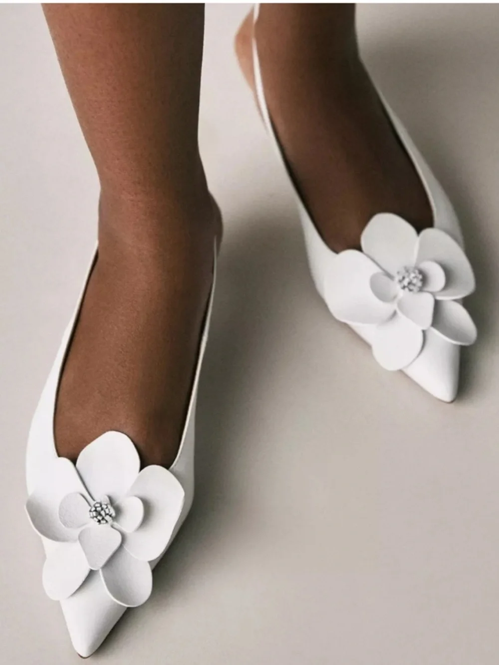 Maeve White Leather Floral 3d Slingback Kitten Heels Size 8 / EU 38 New - Picture 4 of 12